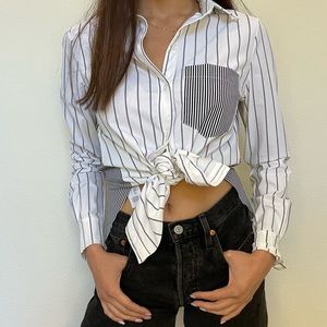 Lyssé - Striped Long Sleeve Collared Button Down Size: S